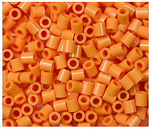 10 Perles orange halloween 8 mm. Lot de 10 perles plastique orange